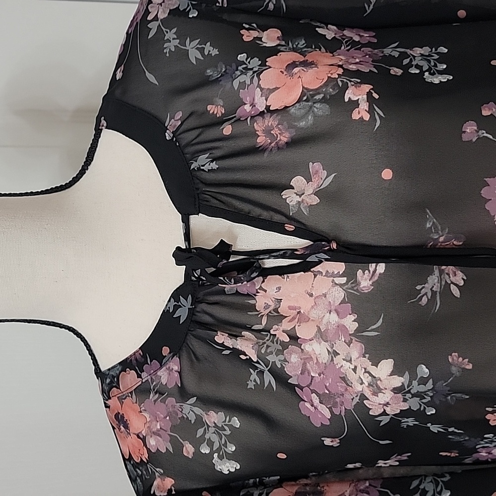 Apt 9 Size M Black w/ Floral Pattern Sheer Blouse with Tie Neckline. Gently Worn - Picture 2 of 12